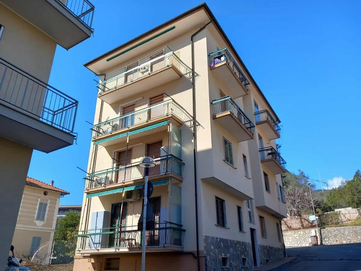Vela Vicino Al Mare Bludipietraligure Apartment Pietra Ligure 0*,