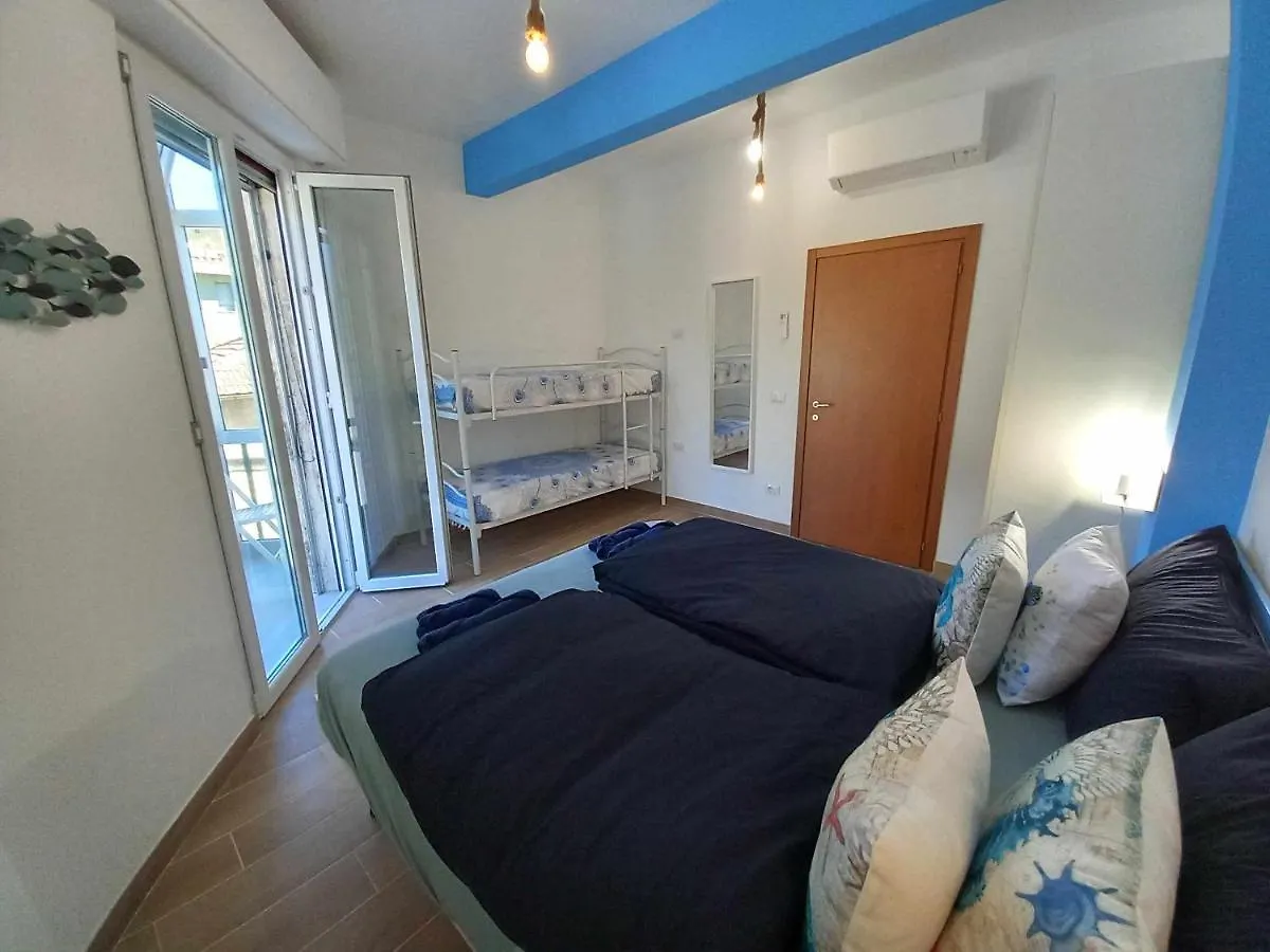 Vela Vicino Al Mare Bludipietraligure Apartment Pietra Ligure 0*,  Italy